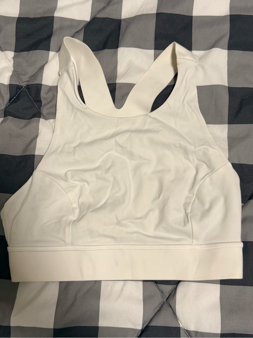 EUC Lululemon Bra Size 4